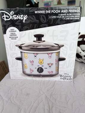 Disney Winnie the Pooh and Friends 2-Quart Slow Cooker by Uncanny Brands